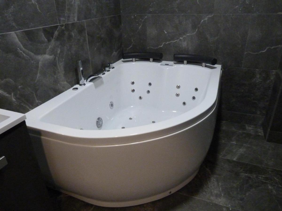 Cozy Rooms 45 Valencia Luaran gambar
